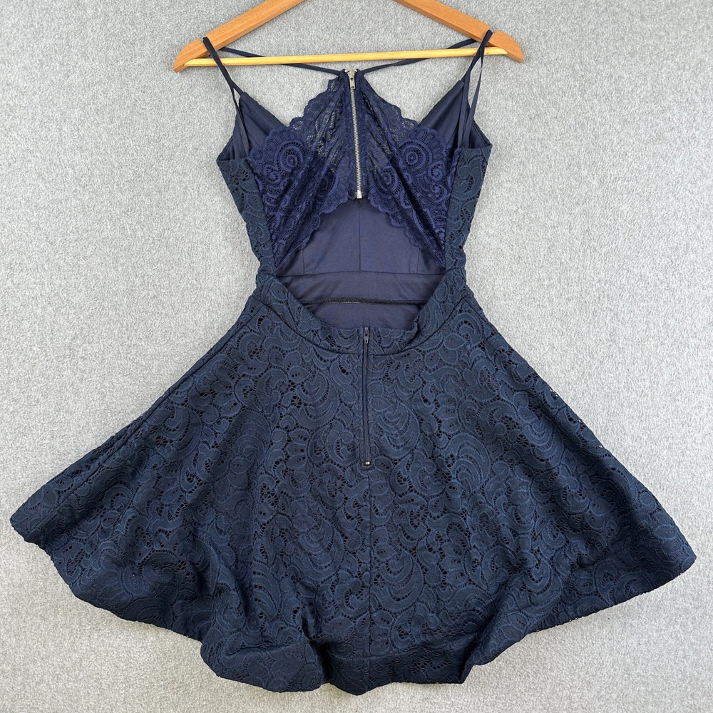 New Windsor Dress Women S Navy Lace Fit & Flare Sleeveless Open Back Mini - Picture 2 of 9